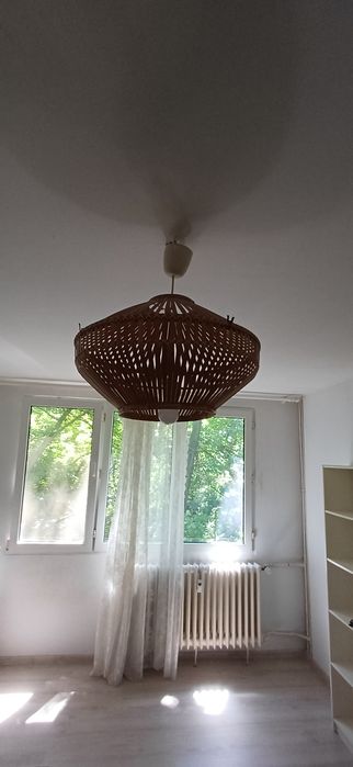 Vand lampa de tavan din ratan