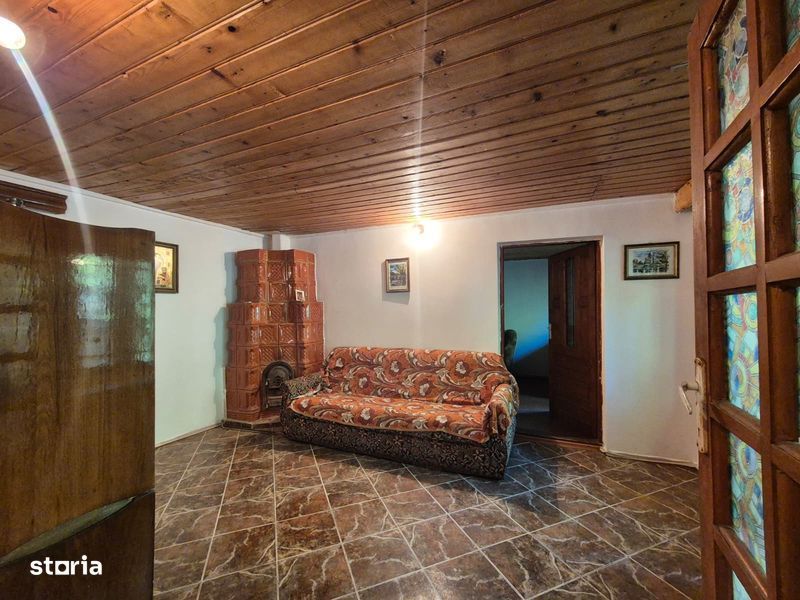Casă de vacanță P+M de vânzare – Meri, Bumbești-Jiu, județul Gorj