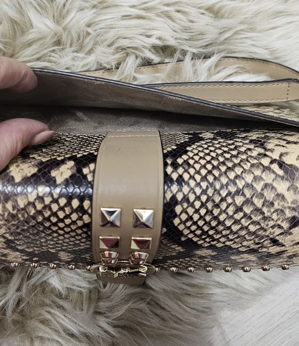 Geanta Michael Kors noua-model deosebit