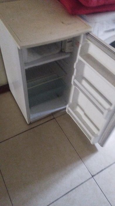 Холодильник продам