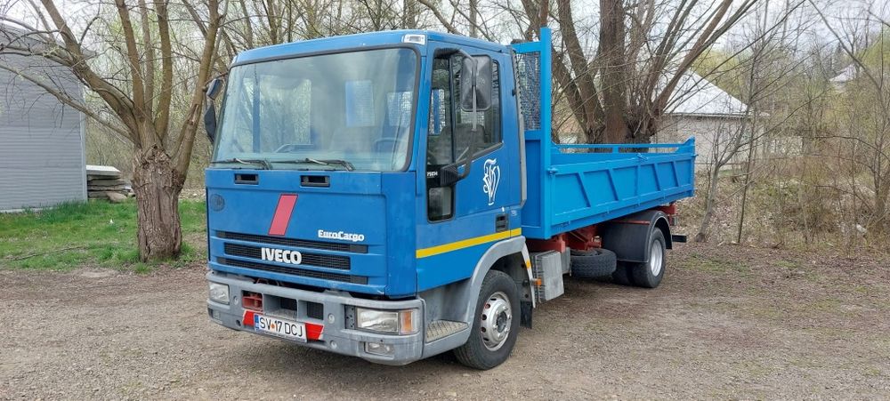 Iveco 7.5 tone Basculabil pe 3 parti Înmatriculată Romania