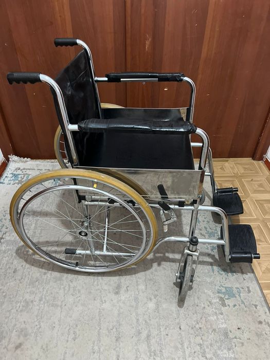 Инвалидная коляска