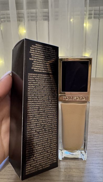 Тональный крем Tom Ford Architecture