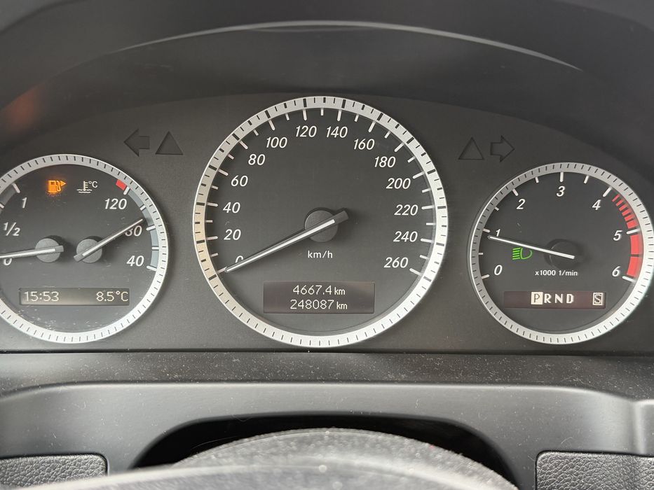 MERCEDES-BENZ C-Class 2009 — imagine 4