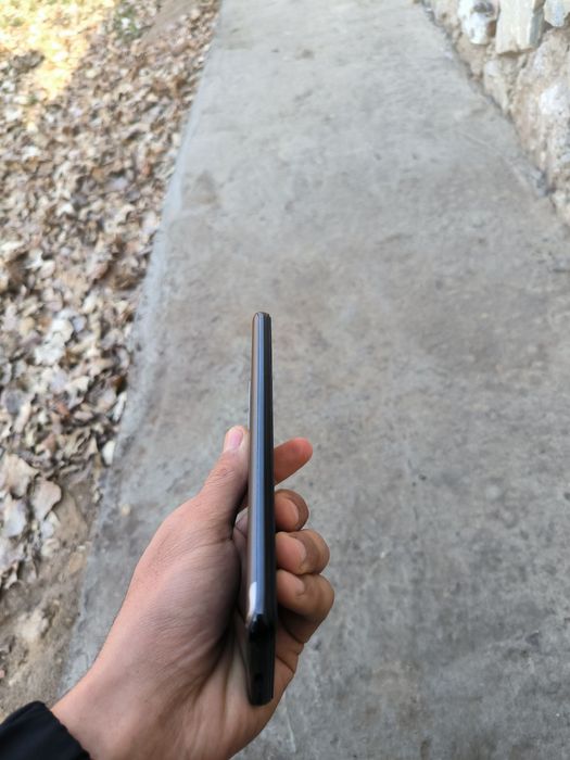 Xiaomi 12 T sotiladi