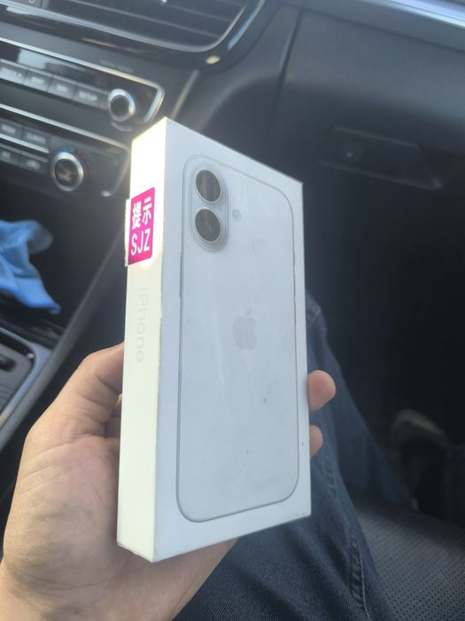 IPhone 17. 256 гигабайт