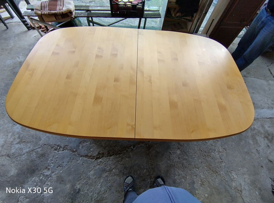 Разтегателна маса