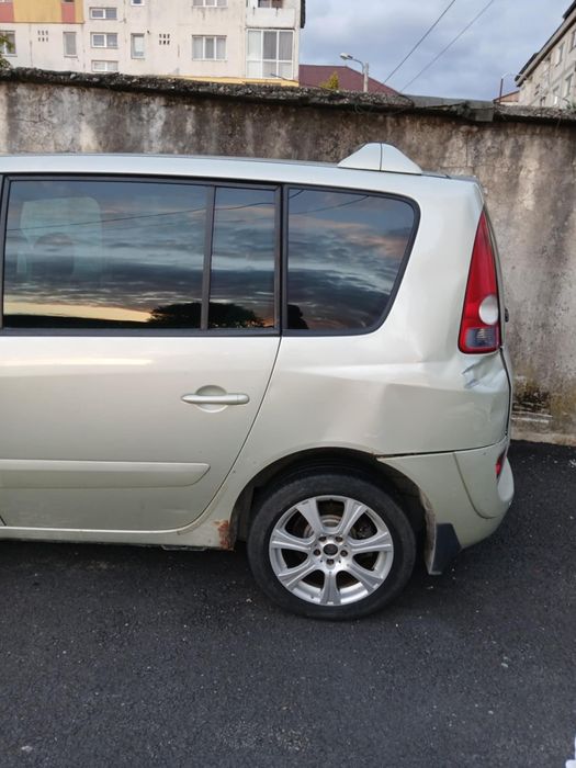 Vând Renault espace