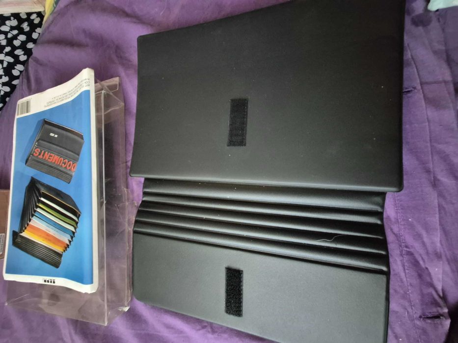 Organizator de documente cu burduf, 10 buzunare, marca ART. DOC.