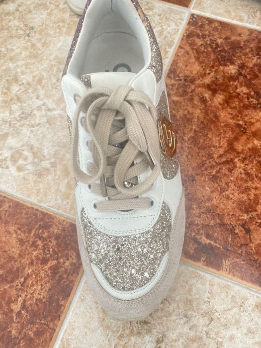 Високи маратонки