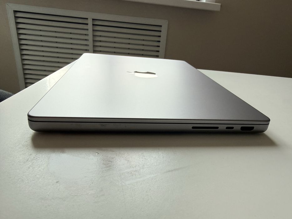 Macbook pro 14 m1 pro 16/512gb