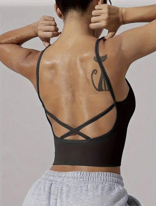 Майка с чашками, утягивающая размер М