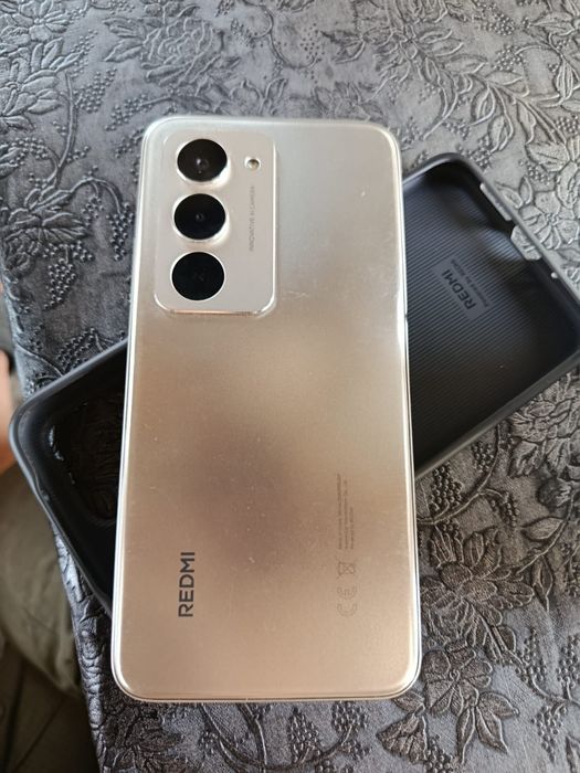 Xiaomi Redmi 15 идеал