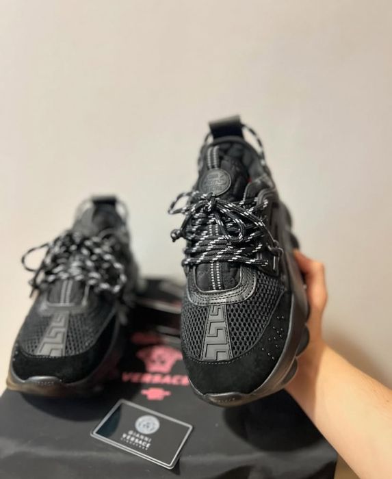 Versace Chain Reaction
