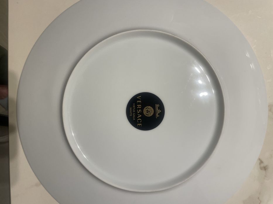 Platou 33cm Virtus Gala White Rosenthal Versace