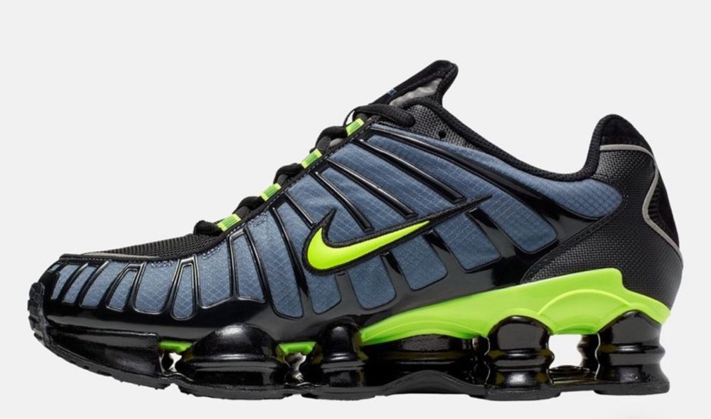 Нови мъжки маратонки Nike Air Max Shox TL налични