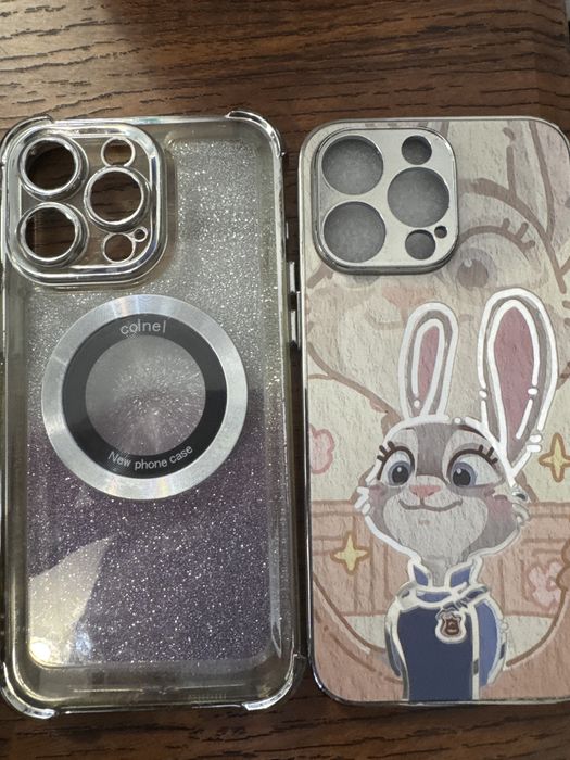 Продам чехлы на Айфон 15 про макс