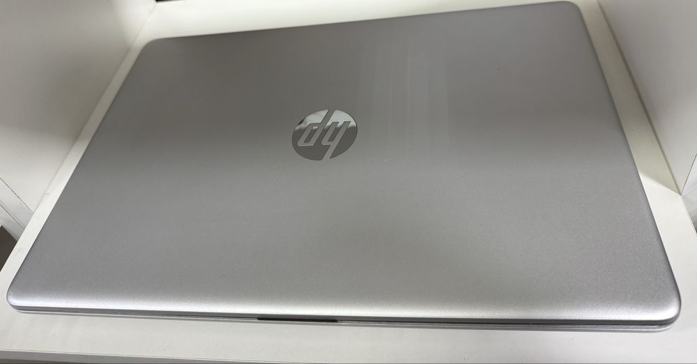 Ноутбук Hp core i5-10210u