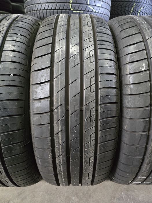 215/55/17 GOODYEAR 4бр