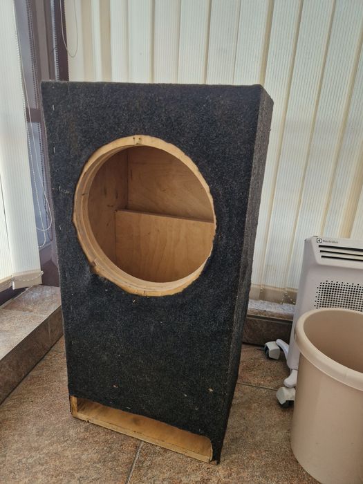 Короб для сабвуфера