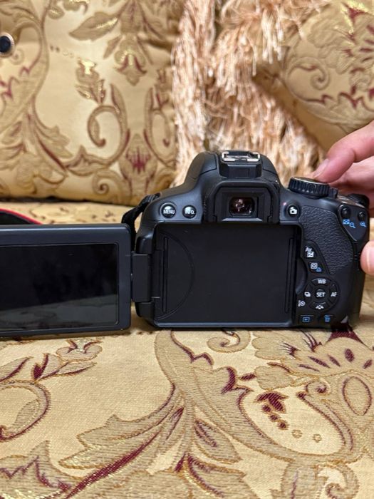 Фотоапарат canon Eos 650D