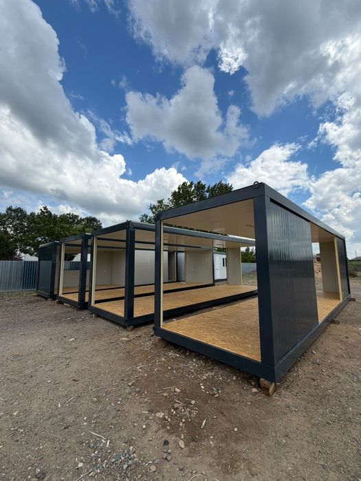 Containere modulare lipite intre ele sau tip terasa vitrina orice model cerut se poate executa pe comanda