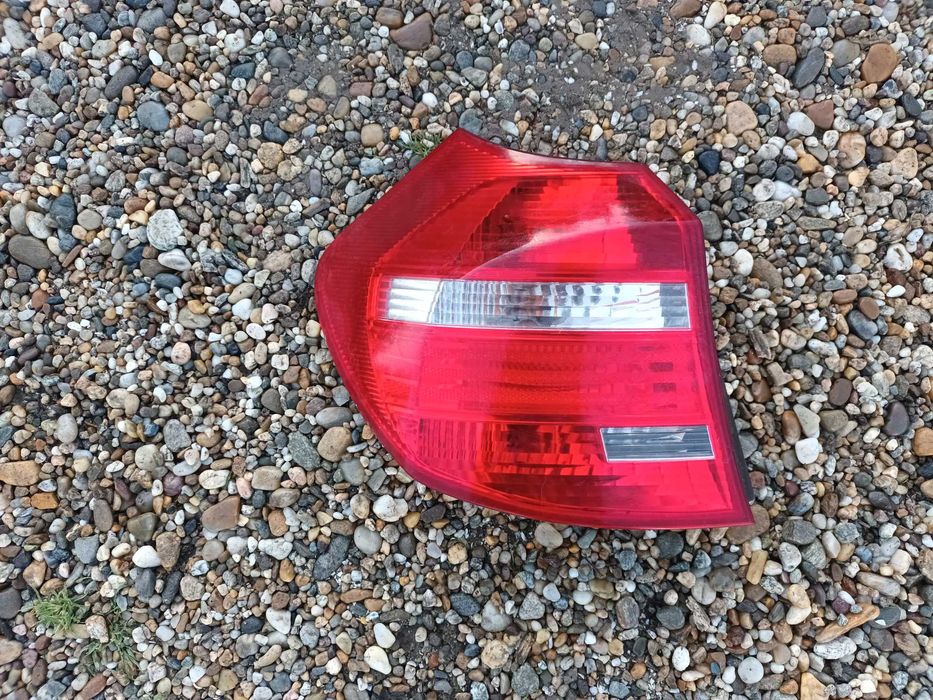 ляв и десен стоп за БМВ 1 серия Е87 BMW 1 series E87