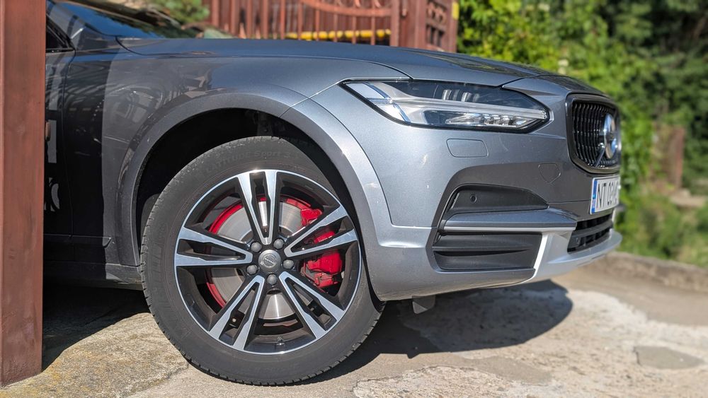 Volvo V90 Cross Country Polestar