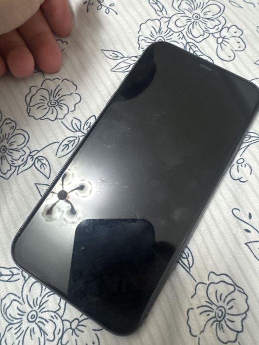 iphone 11 б/у 35к