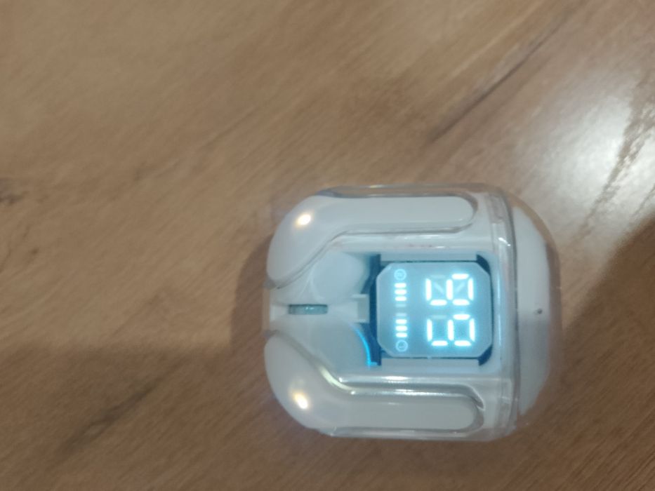 Продам наушники.