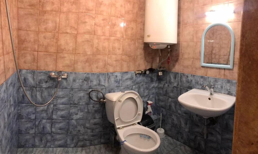 Дава се под наем Двустаен апартамент в Бургас, Възраждане - 50 кв.м за 357 € - Снимка #3