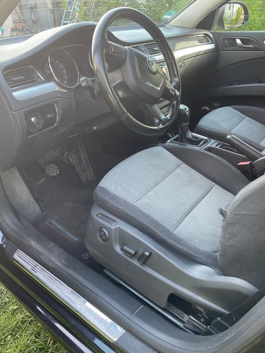 Vând Skoda Superb 2012