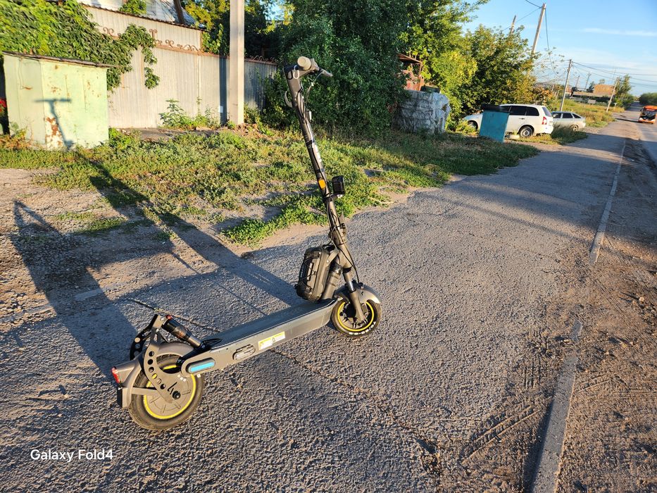 Ninebot max G30 Custom электросамокат