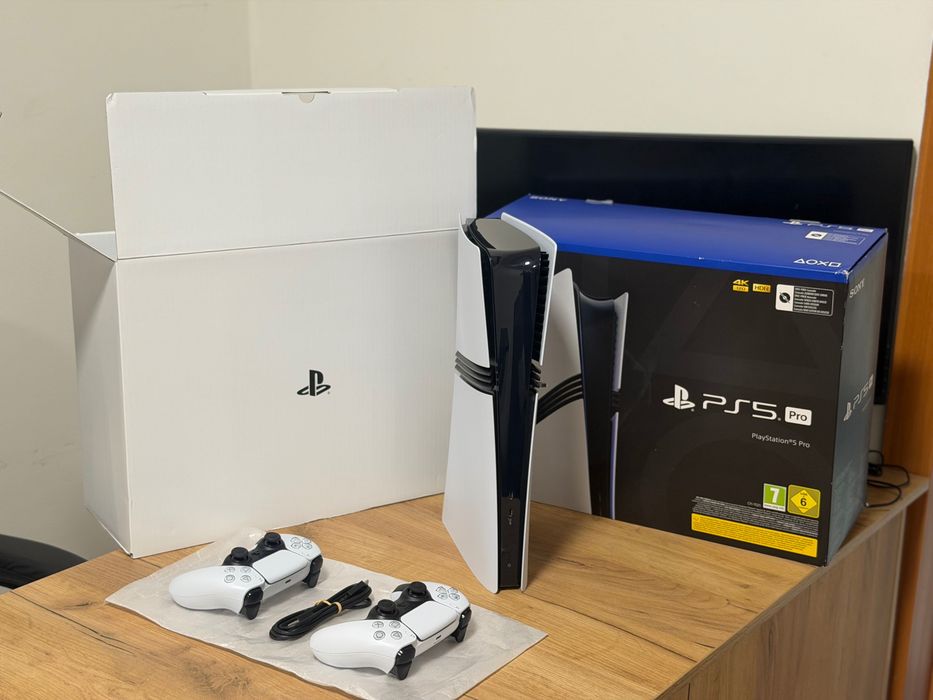 Новый Sony PlayStation 5 PRO 2TB полный комплект . Пс 5 Про ps