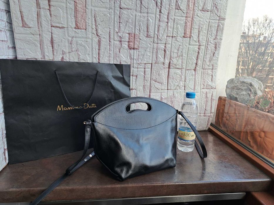 дамска чанта,Massimo Dutti,черна кожена чантичка-естествена кожа,