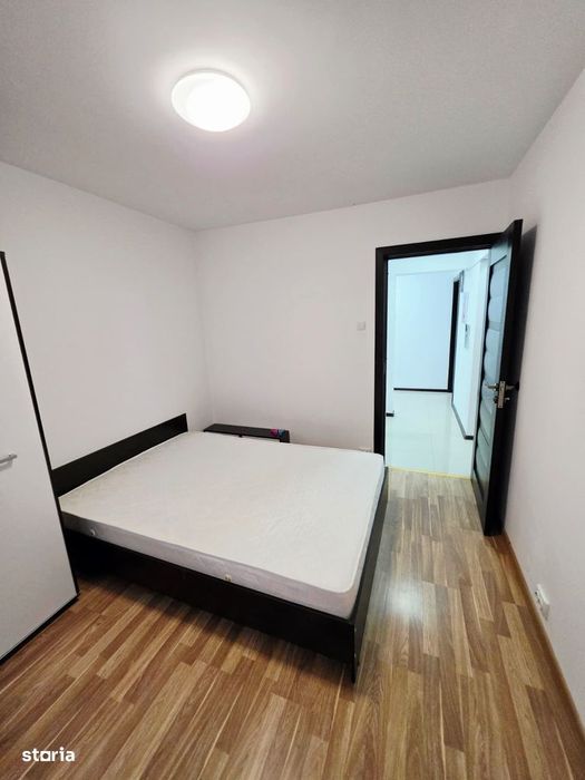 Apartament 3 camere de inchiriat, 9 Mai, 2 bai, beci