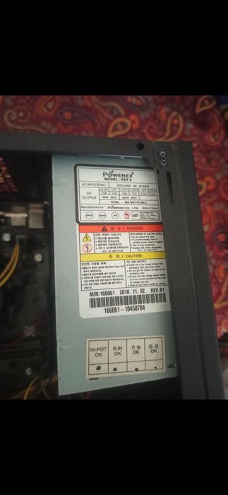 DDR4 2x4GB RAM va Powerex 400W blok pitaniya komplekt