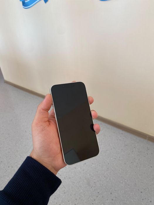 Iphone 13 белого цвета