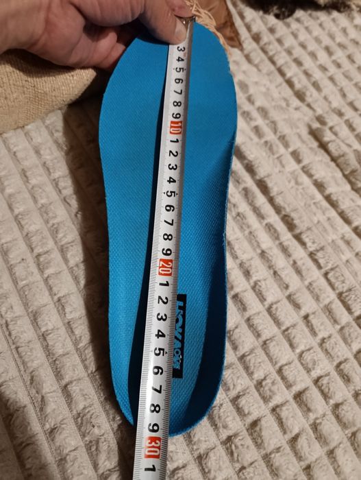 N.45 Tрекинг маратонки Hoka с Vibram