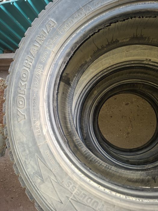 Шины зимние комплект