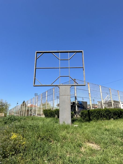 Продавам двустранен билборд - 4х3м - Бургас