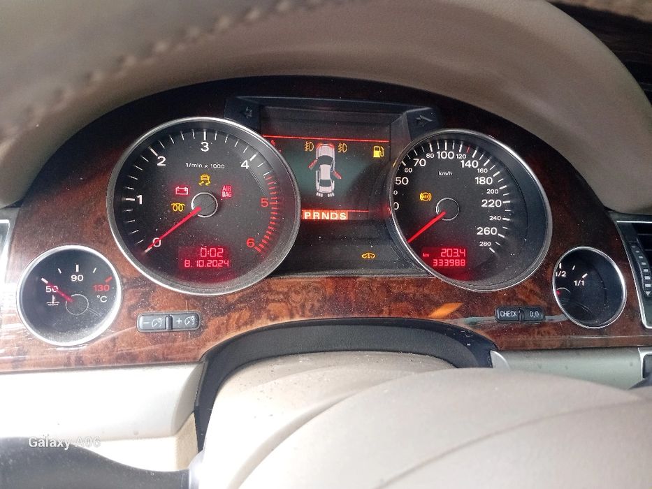 Ceasuri  cu display mare audi a8 d3