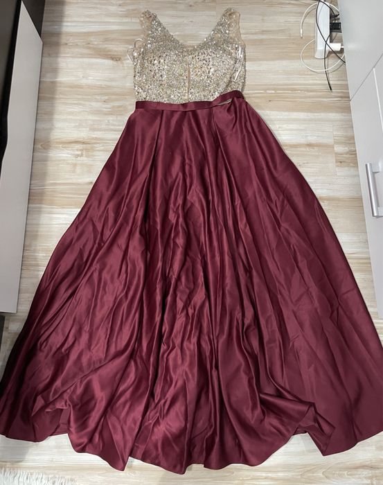 Rochie de seara purtată odată