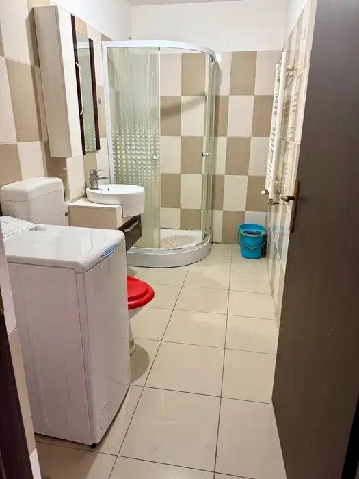 Proprietar Închiriez apartament o cameră