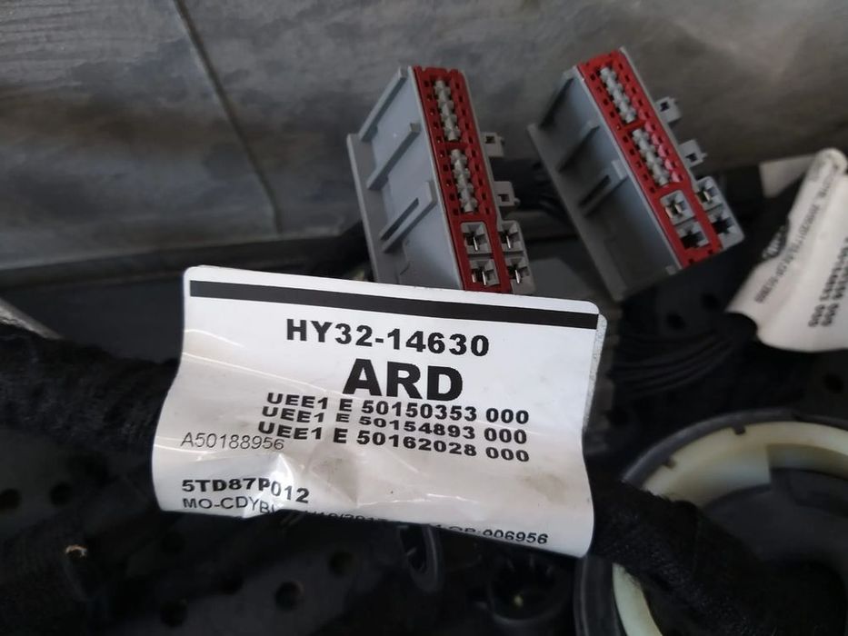 Cablaj instalatie electrica usa dreapta fata land rover range rover discovery 5 l462 hy3214630