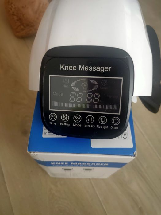 Aparat de masaj pentru genunchi