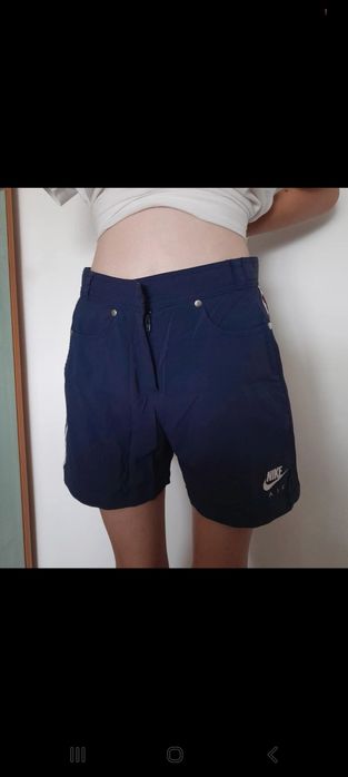 Pantaloni scurți din fâș