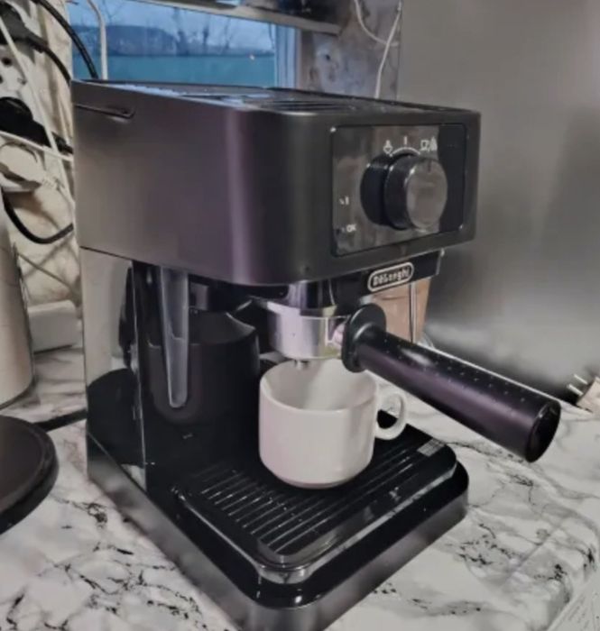 Кофеварка рожковая DeLonghi EC230.BK | Высшее качество | Гарантия