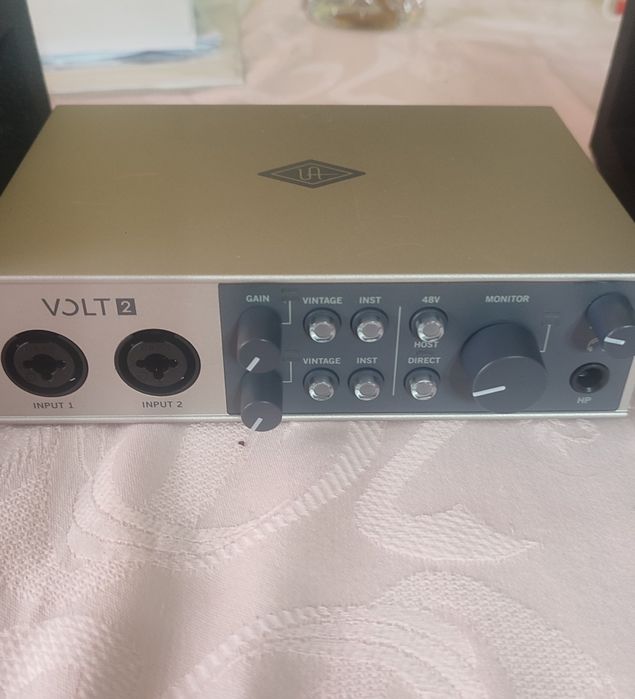 Vand Interfata Audio UAD VOLT 2