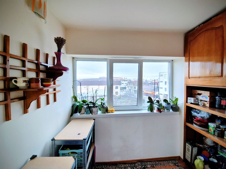 Apartament 3 camere, balcon închis, 69 mp – Gura Leului, Barlad